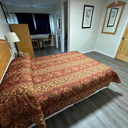 Oakdell Motel Waterford Ct Eksteriør bilde