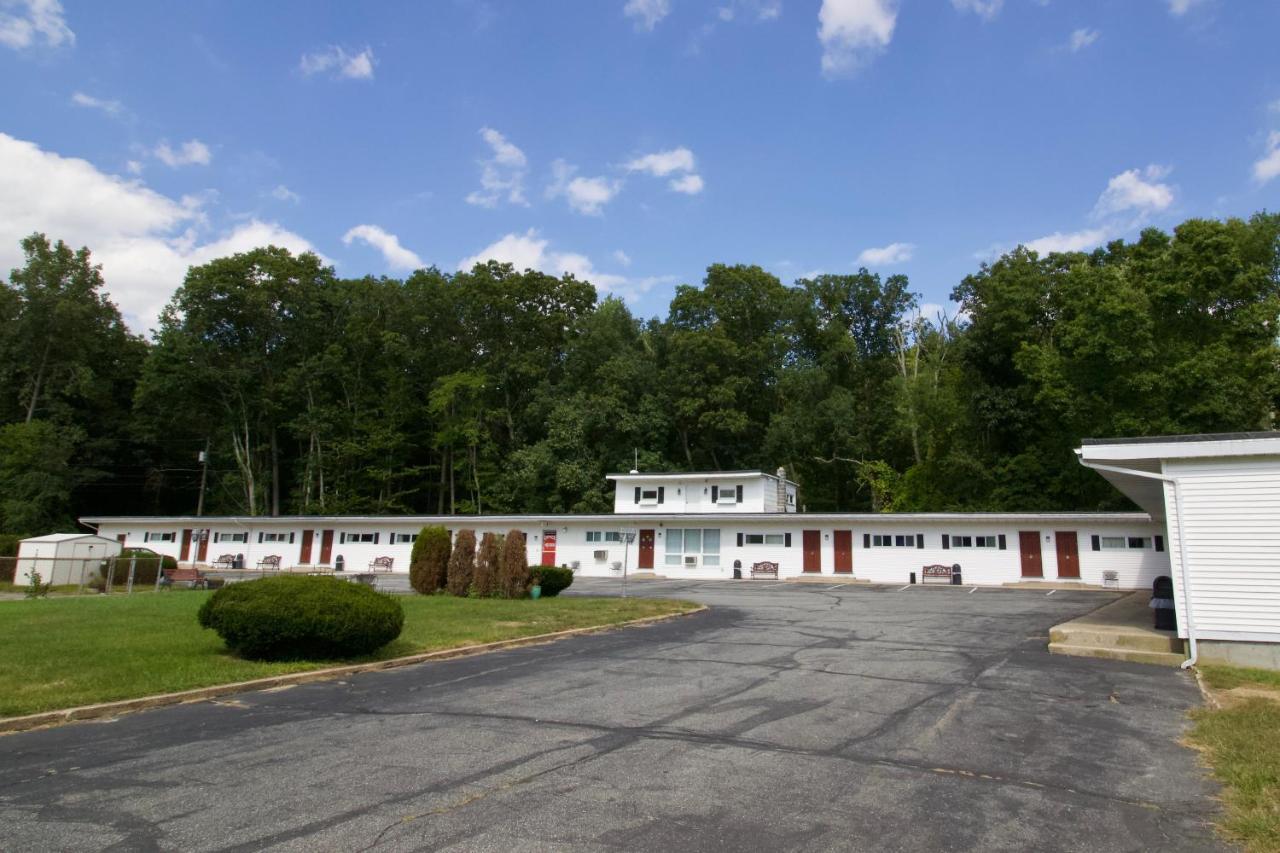 Oakdell Motel Waterford Ct Eksteriør bilde